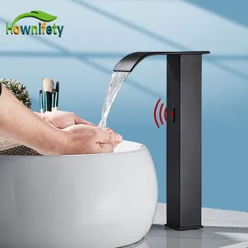 Hownifety Горещ Студен интелигентен сензор Смесител за мивка в банята на бортике с водопад на Изхода Смесительный кран Автоматично Сензорен