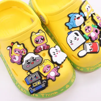 50 бр. Аксесоари за седене на обувки от PVC, Cartoony сладък Котка, робот-призрак, украса за обувки, подходящи за партита Croc Jibz Charm за момчета и Момичета